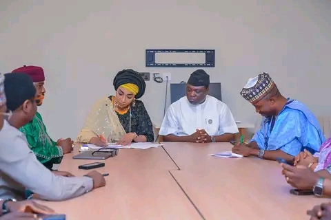 Taraba State Government, FG Sign MoU to Establish Tourism Village