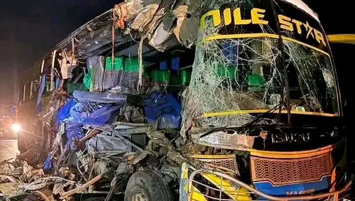 Multiple Casualties Feared in Uganda Bus Crash at Midnight
