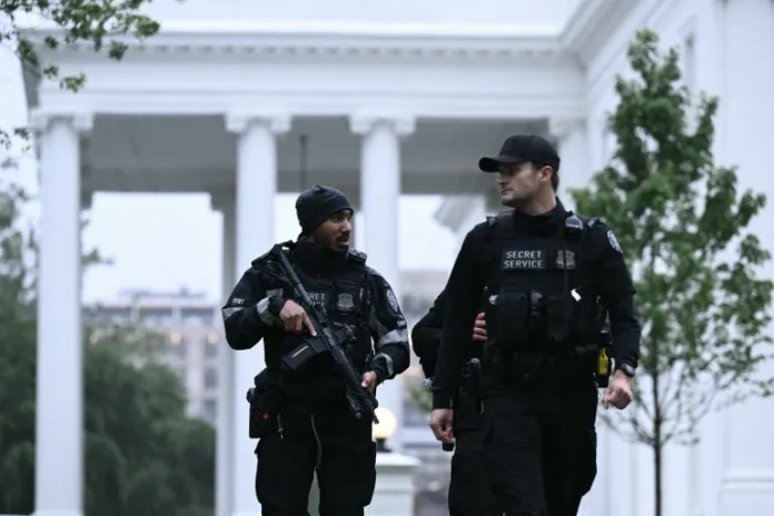 Man Shot Dead After Opening Fire Near White House Security Checkpoint