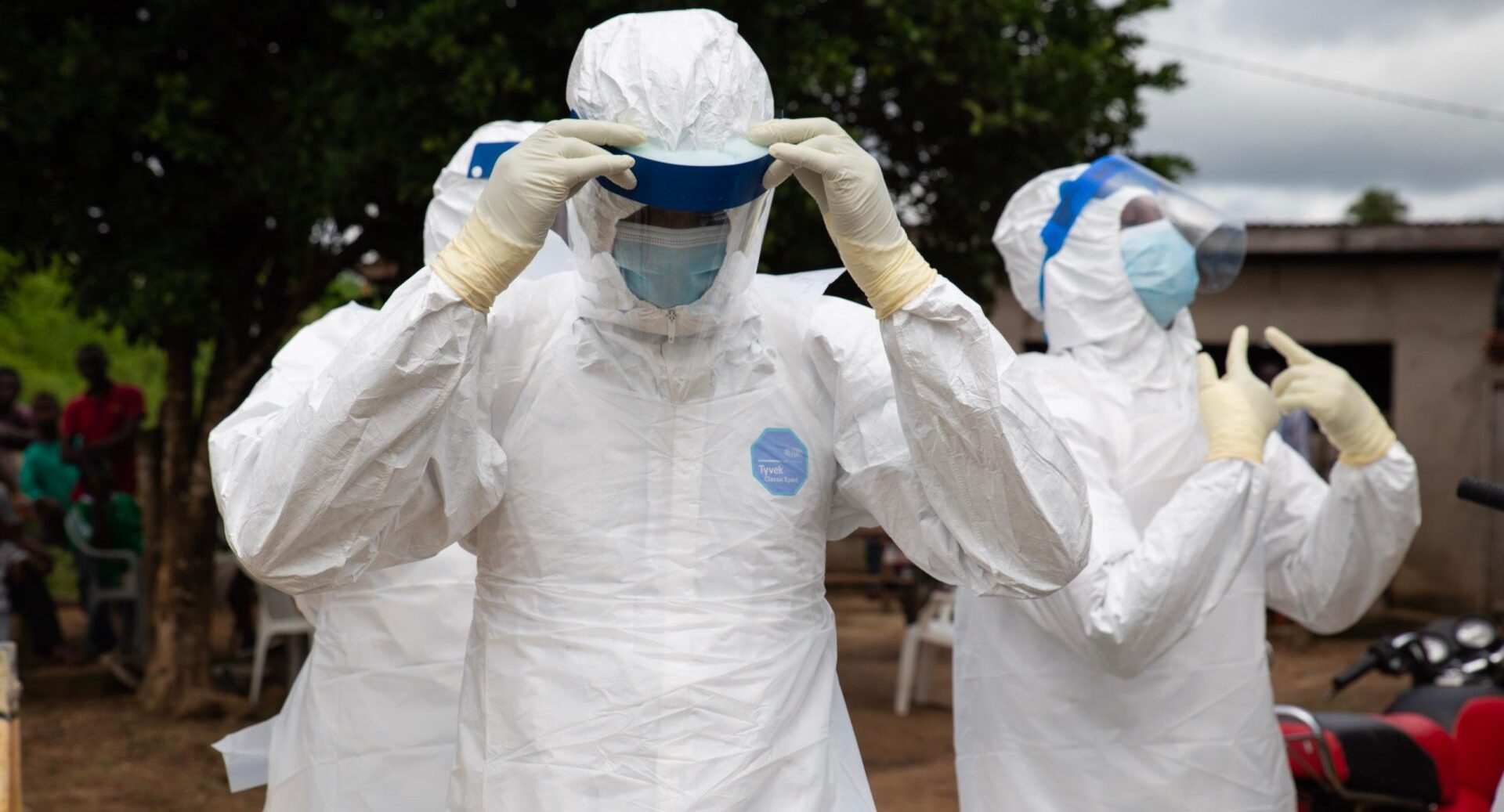 U.S. Backs Ebola Fight With 50 Clinics in DRC, Uganda