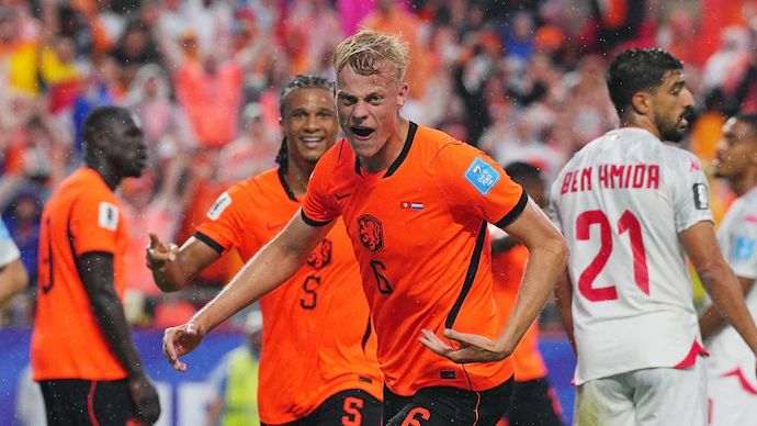 World Cup: Japan, Sweden Draw as Netherlands Beat Tunisia to Reach Knockout Stage