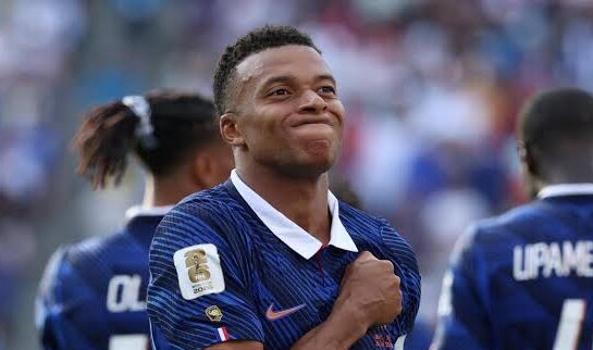 Mbappé Gives His Career a Perfect 10