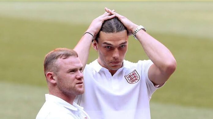 Rooney Threatens Legal Action Over Carroll’s England Drinking Claims
